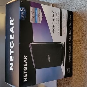 Netgear Nighthawk AC1900 WiFi Cable Modem Router